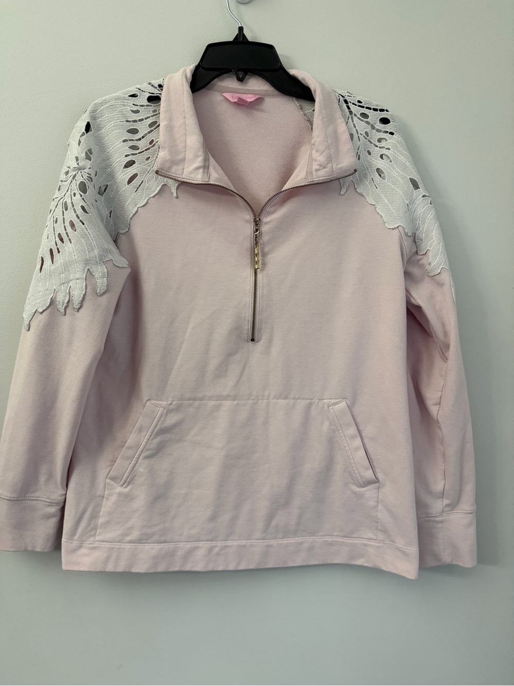 Lilly Pulitzer Pink Lace Shoulder Quarter Zip Pullover Women’s Large Preppy
